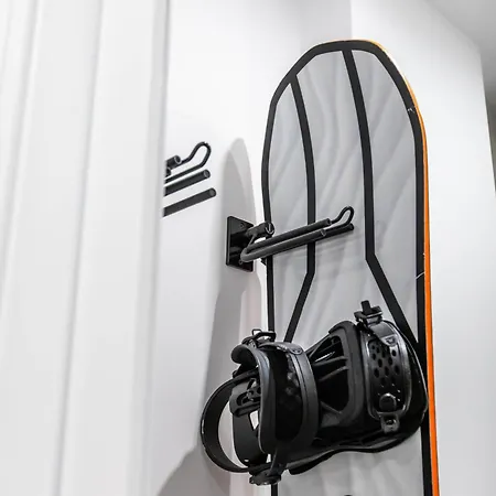 Modern Mountain Getaway Apartamento *